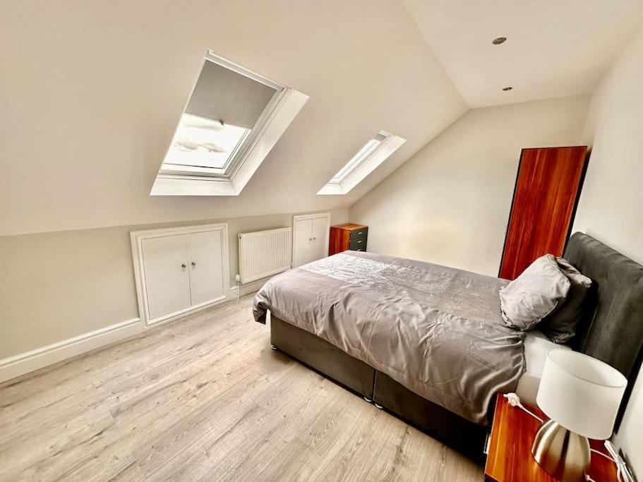 5 Bed Property In Se12 Londres Exterior foto