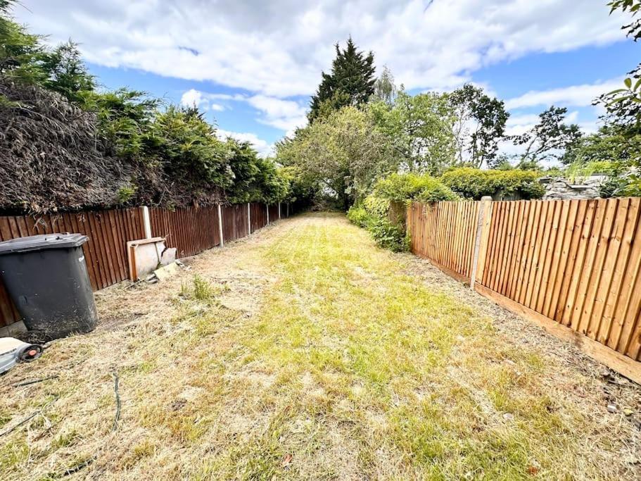 5 Bed Property In Se12 Londres Exterior foto
